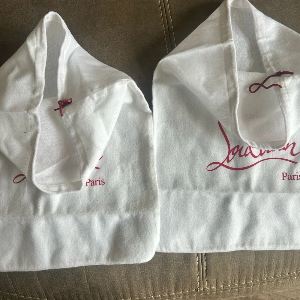 Christian Louboutin White Bags with Red Logo - Picture 2 of 5